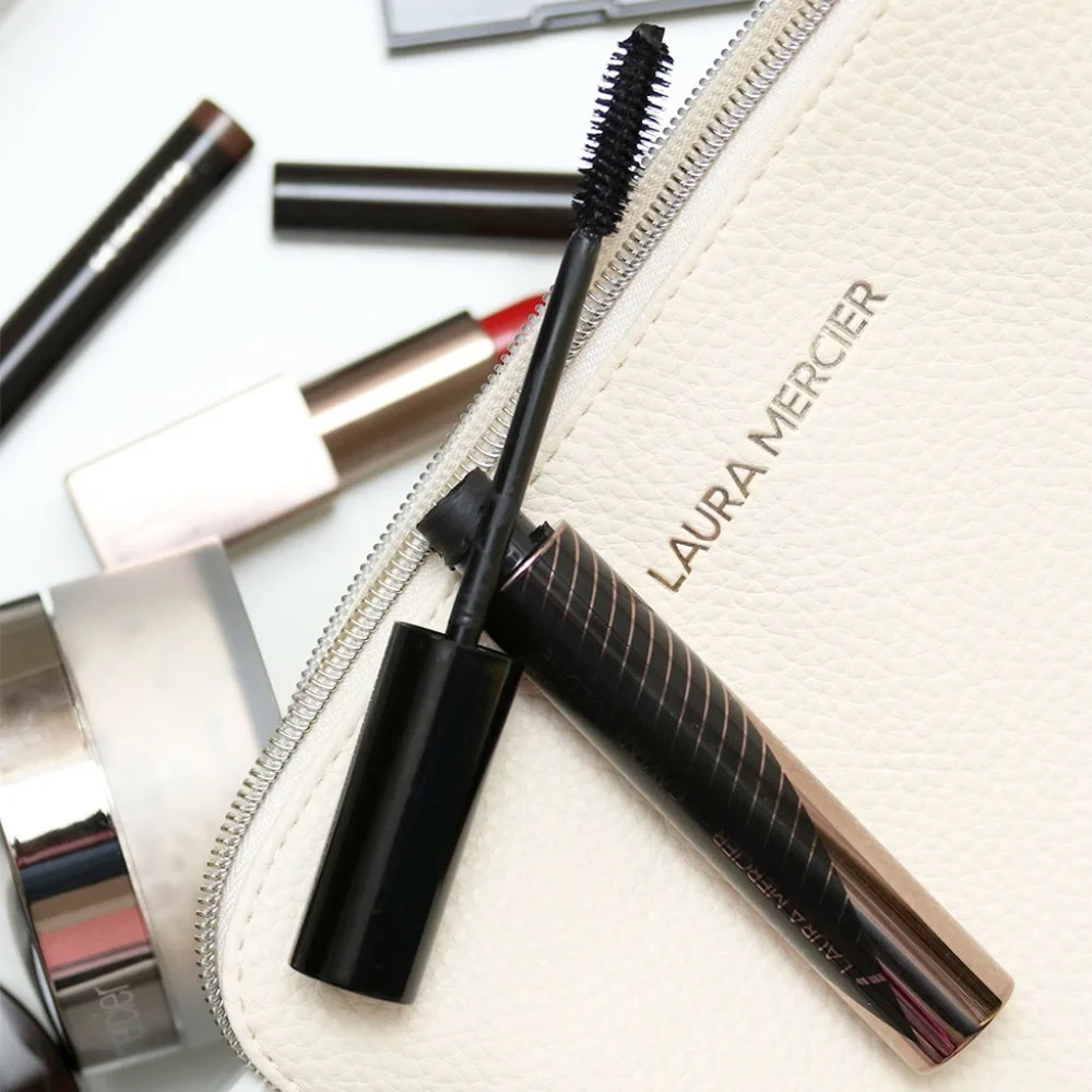 Laura Mercier